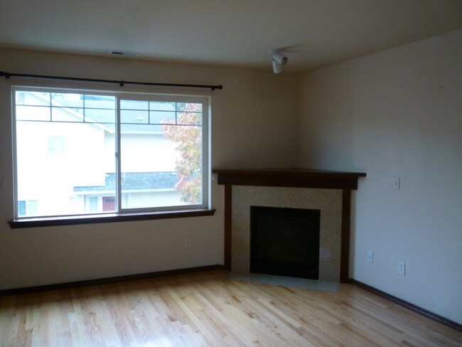 Building Photo - 1033 134th St SW
