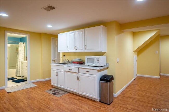 Foto del edificio - 41063 Millbrook Dr