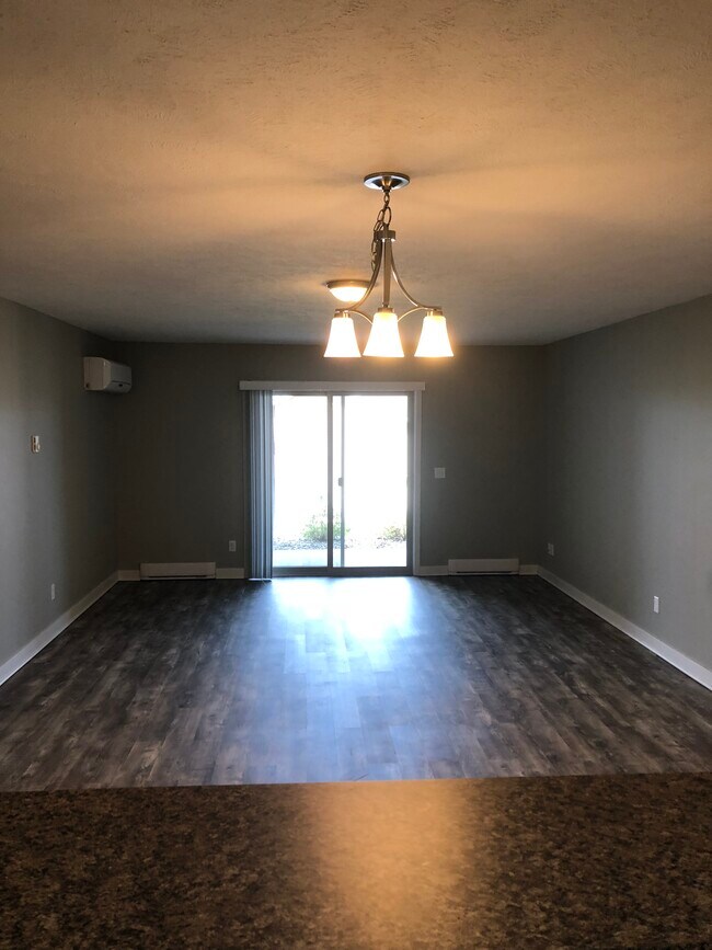 Foto del edificio - 1243 Terrace Bluff Dr