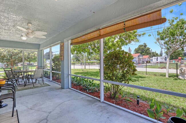 Building Photo - 4229 Bougainvillea Ct