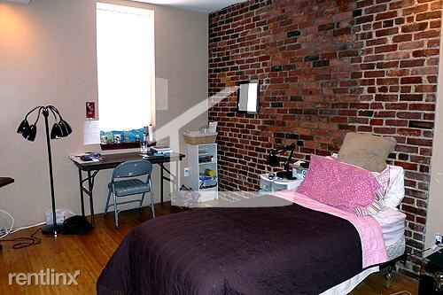 Primary Photo - 33 Brainerd Rd