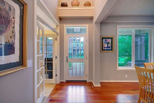 Foto del edificio - 3bd/2.5ba Redmond Home