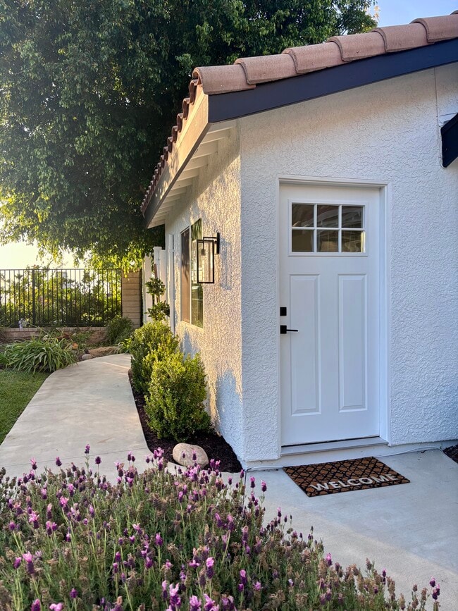 Building Photo - 13479 Canyonwood Ct