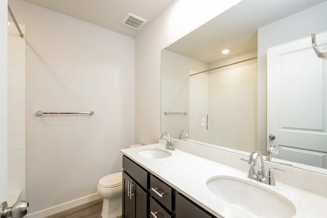 Foto del edificio - 14413 Heritage Dr