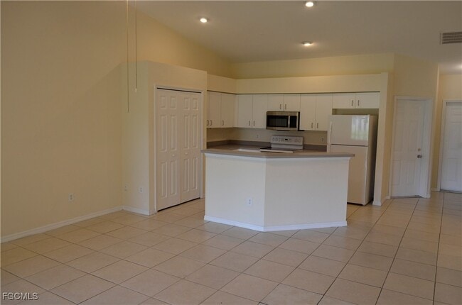 Foto del edificio - 1325 SE 8th Ave