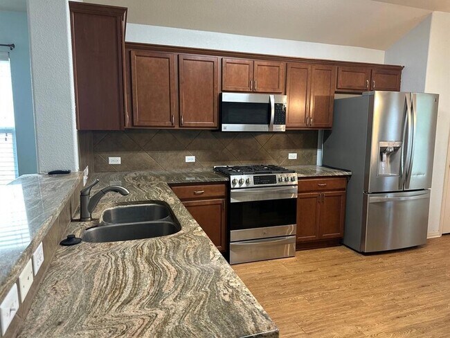 Building Photo - 218 Wild Cat Drive Unit