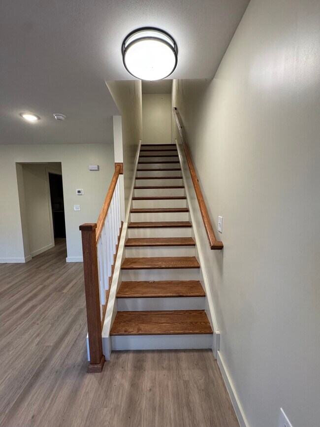 Foto del edificio - 6 Locust Ave