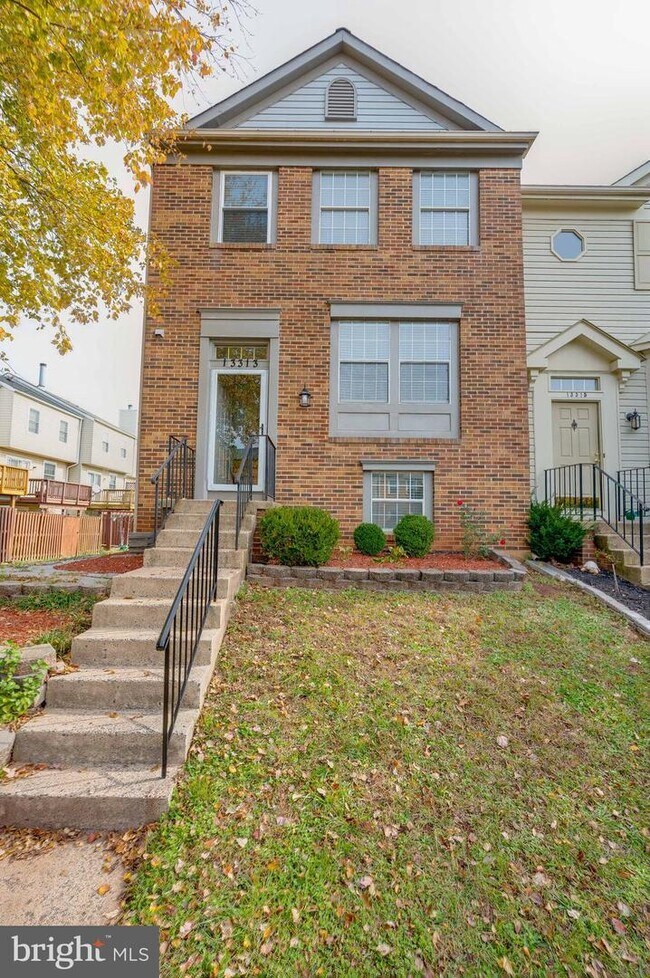 13313 Burkitts Rd, Fairfax, VA 22033 Townhome Rentals in Fairfax VA