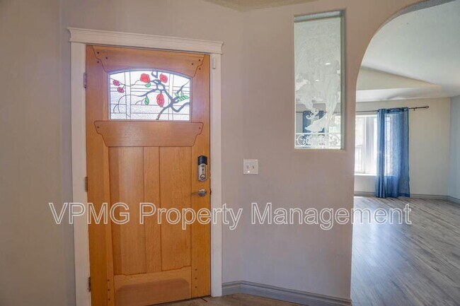 Foto del edificio - 16404 NE 67th St