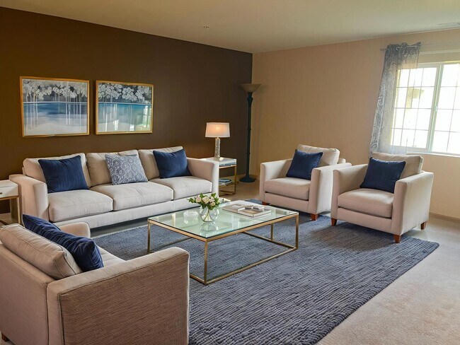 Building Photo - 801 N McLean Blvd