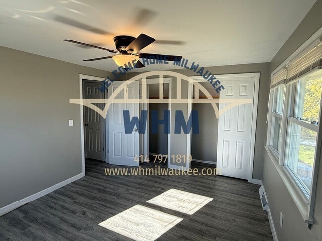 Foto del edificio - 4969 N 105th St