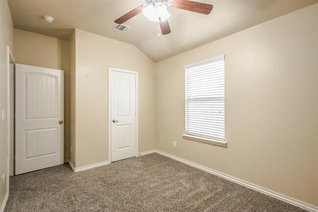 Foto del edificio - 4204 NE 119th St