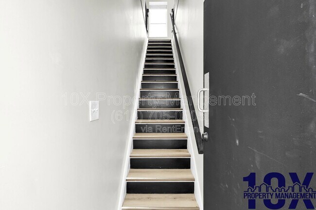 Foto del edificio - 1213 E Whittier St