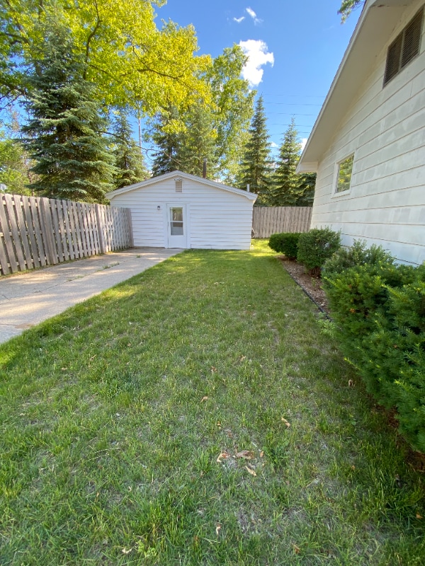 Building Photo - 944 Juniper St