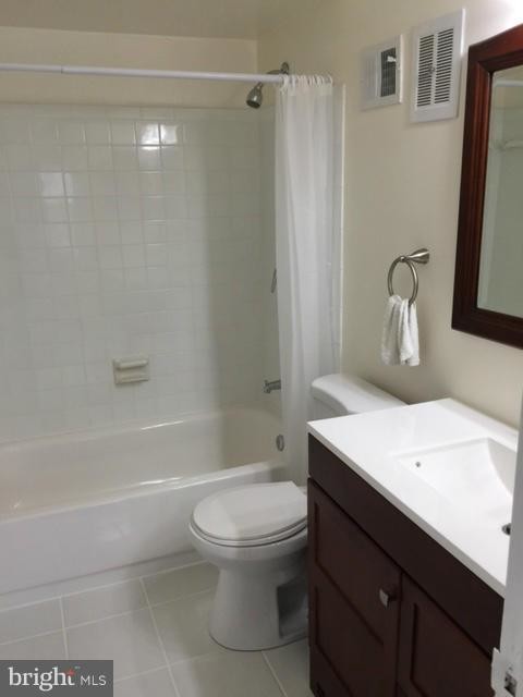Foto del edificio - 5947 Queenston St