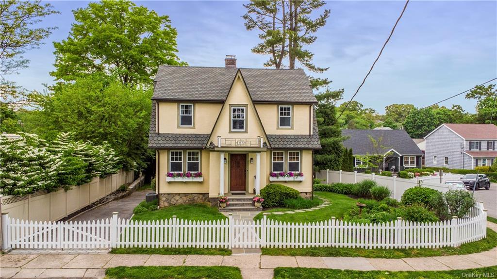Foto principal - 157 Rockland Ave