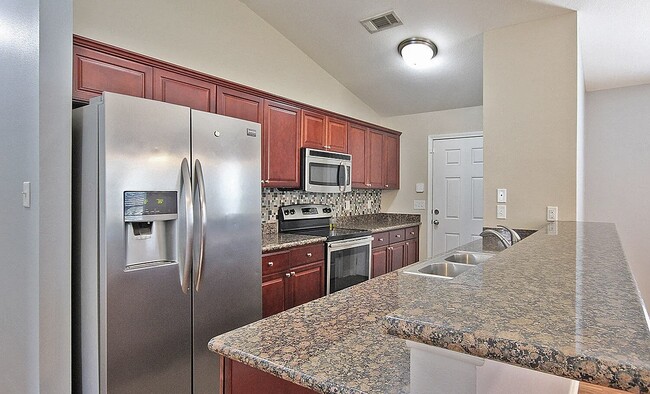 Kitchen Area - 13239 Willow Oak Cir