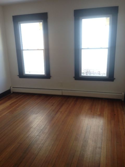 Building Photo - 157 Cedar Hill Ave