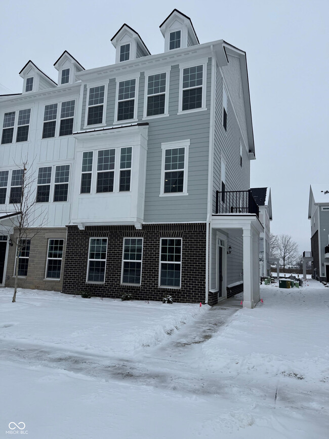 Foto del edificio - 14555 Elsmere Ln