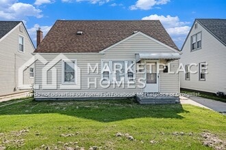 Building Photo - 24850 Wilmot Ave