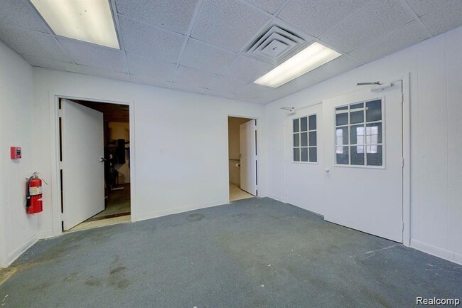 Building Photo - 715 S Union St