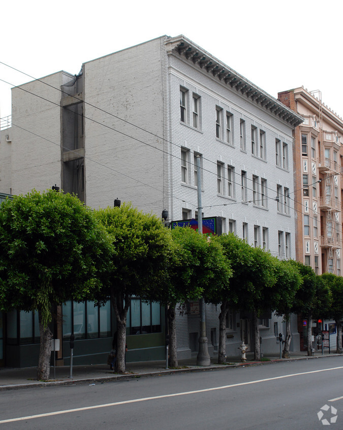 Primary Photo - Bret Harte Apartments