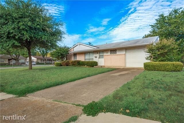 Building Photo - 3 br, 1 bath House - 1003 Oriole Boulevard