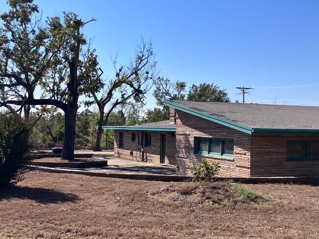 Foto del edificio - 602 N Sioux Ave