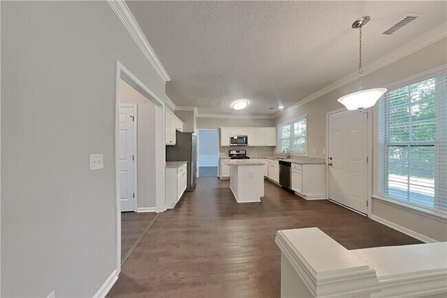 Foto del edificio - 2870 Donamire Ln NW