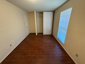 Building Photo - 3922 Issacks Way