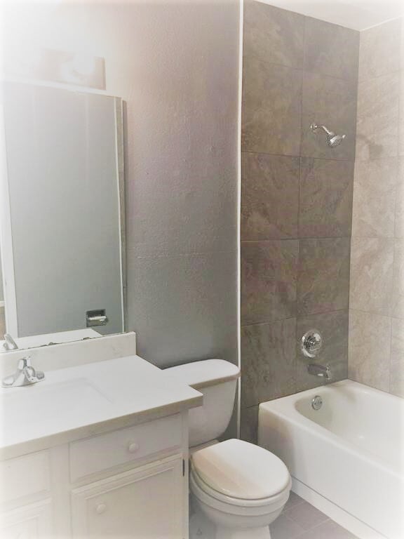 Photo - 2025 Augusta Dr Townhome