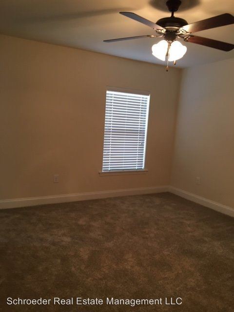 Building Photo - 3 br, 2 bath House - 16910 Desmare Street