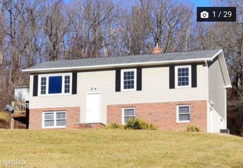 Primary Photo - 3 br, 1 bath House - 3348 Swover Creek Rd