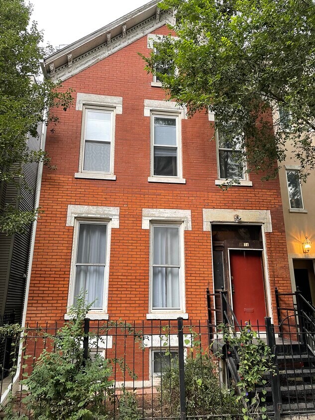 Foto principal - 1234 N Wood St