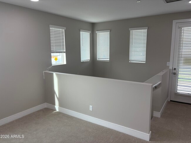 Foto del edificio - 1017 E Pasadena Ave