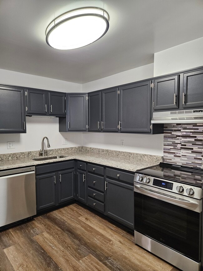 Foto del edificio - 6322 Bentham Ct