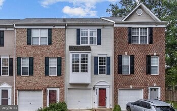 Building Photo - 8503 Towne Manor Ct