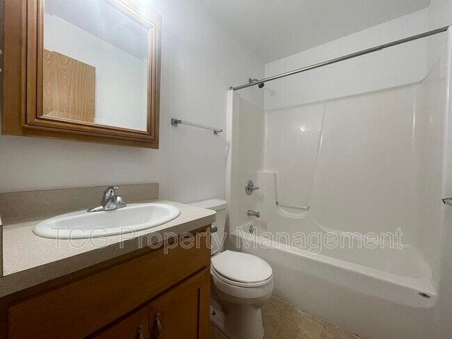 Foto del edificio - 1102 Carrie Ln