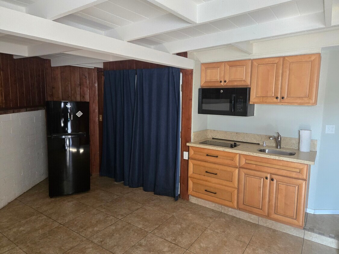 Foto principal - 6491 Cleo St