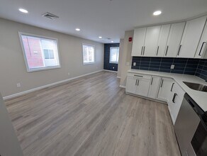 Building Photo - 35 Terrel Dr