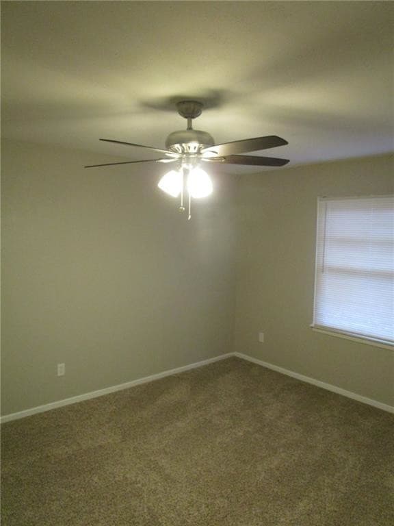 Building Photo - 2805 Sierra Dr