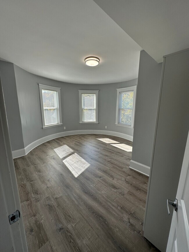 Foto del edificio - 517 Washington St