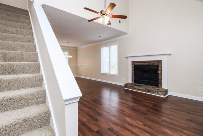 Building Photo - 510 Saltlick Trce