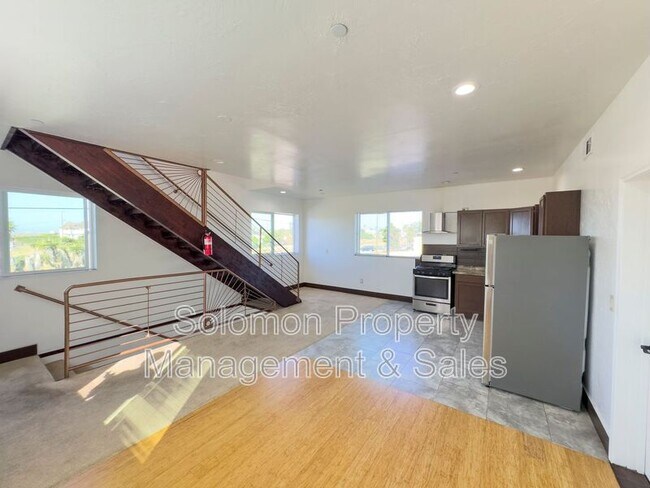 Foto del edificio - 2030 Broadway St