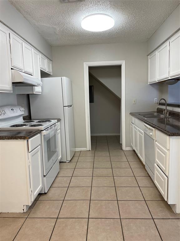 Building Photo - 5616 Emerald Forest Dr