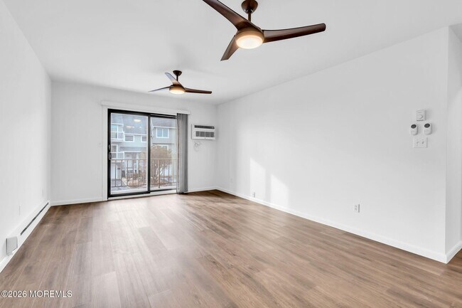 Foto del edificio - 1492 Ocean Ave