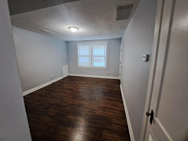 Foto del edificio - 3516 Ely Pl SE