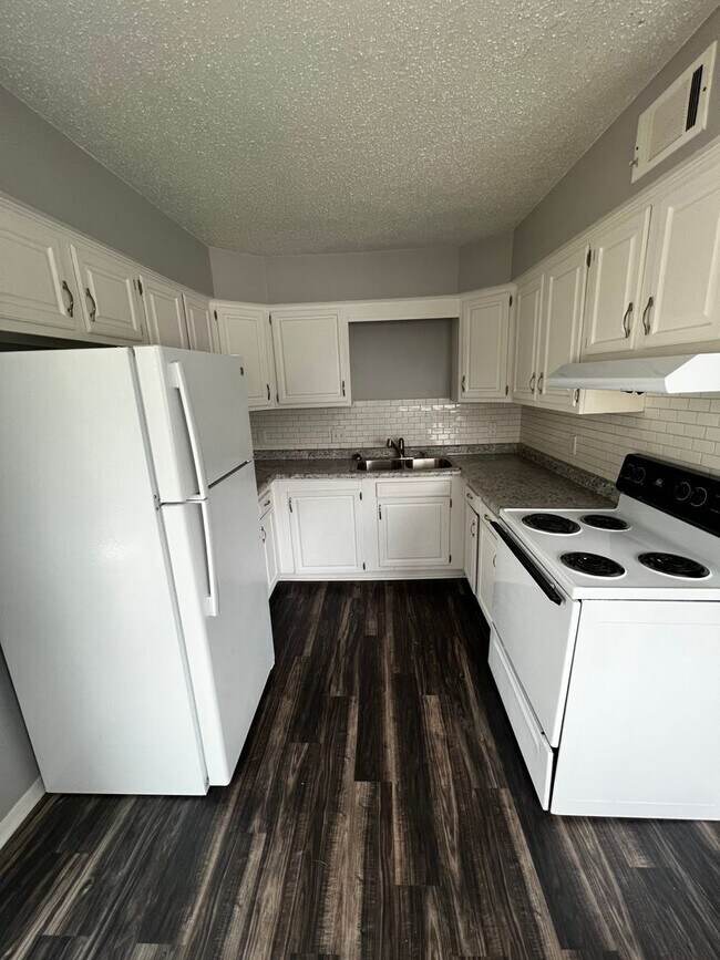 Foto del edificio - 3107 Schuetzen Ln