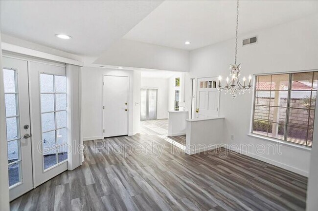 Building Photo - 25872 Bellis Dr