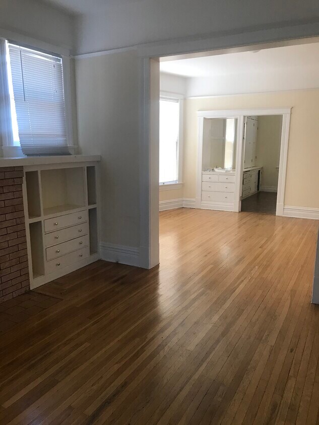 Foto principal - 213 W Washington Ave